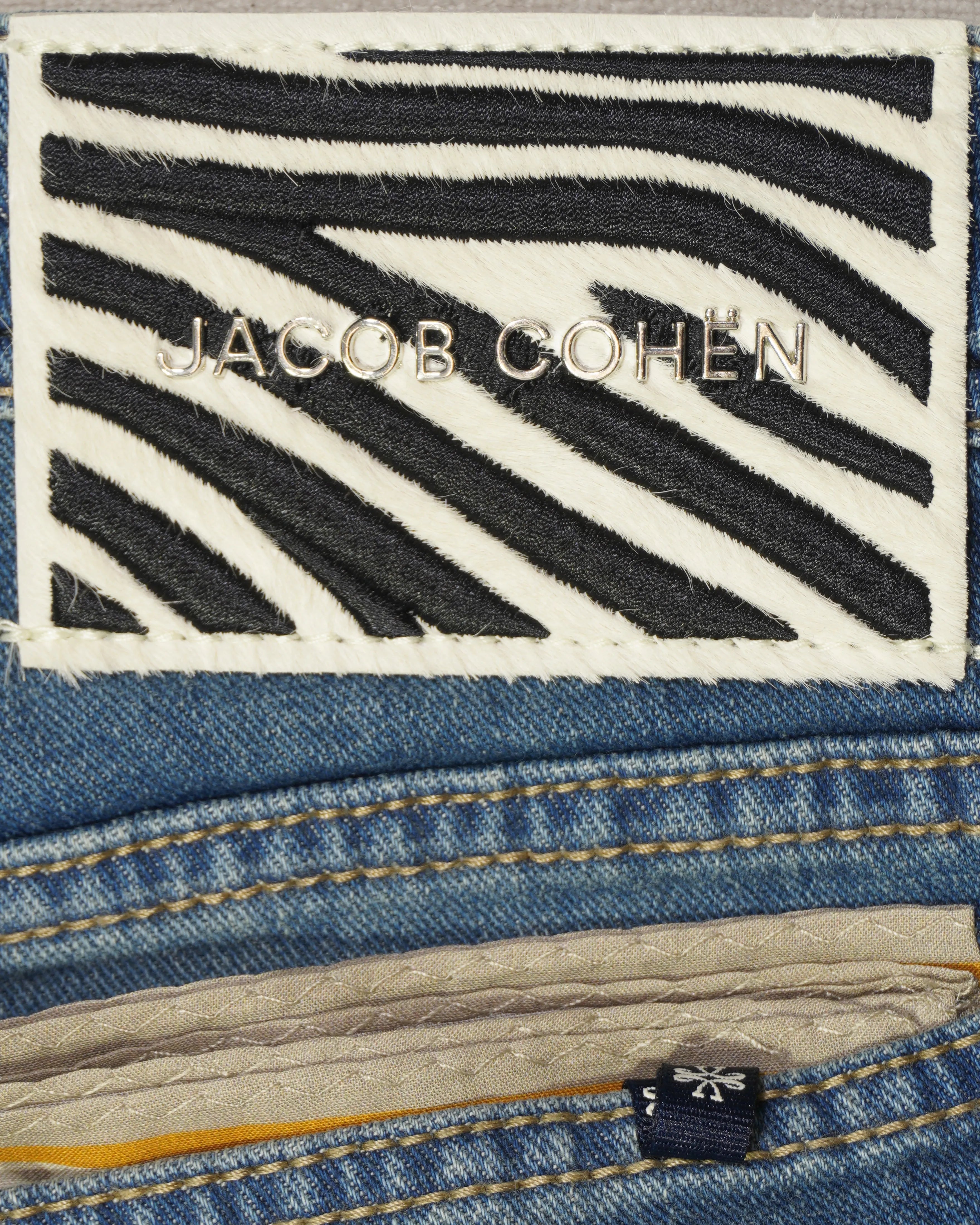 Jacob Cohen Bard Medium Blue Stretch Denim