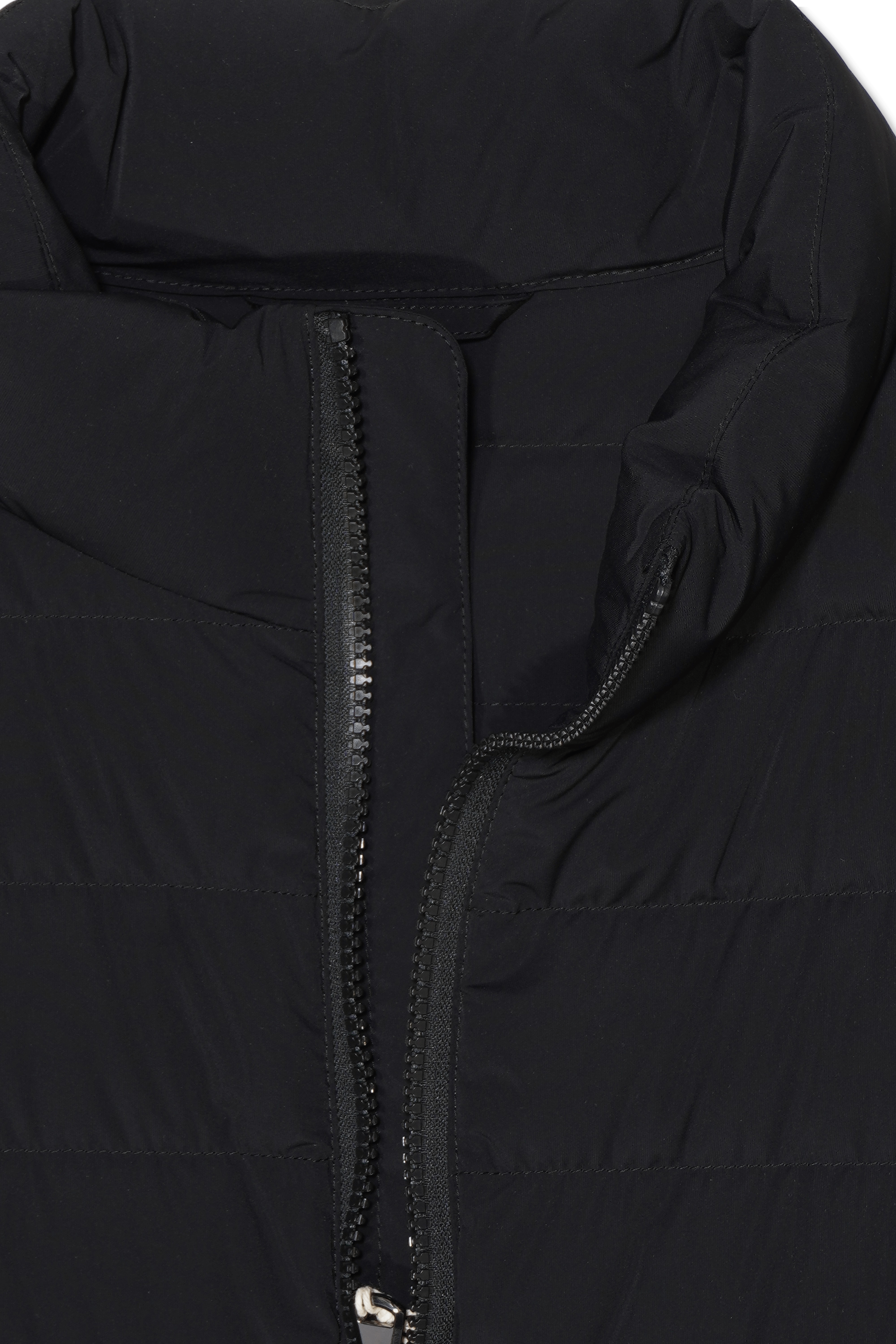 Fradi Technical Down Vest Black