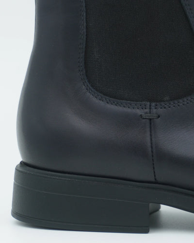 Doucals Calfskin Chelsea Boots Dark Grey