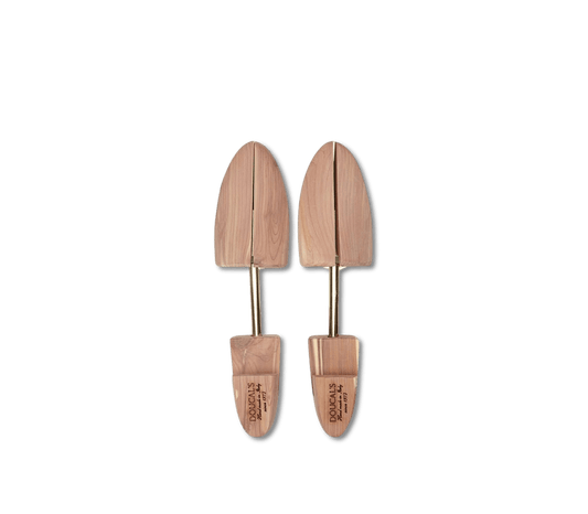 Doucals Shoe Tree